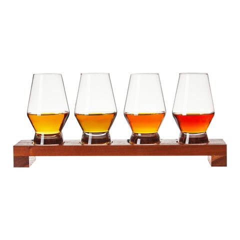 Whiskey-Set Raye