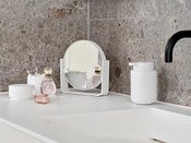 miroir cosmétique UME