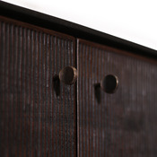 Sideboard Grooves
