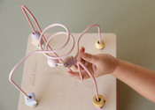 Holzspielzeug Activity Cube