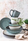 set di stoviglie Confino