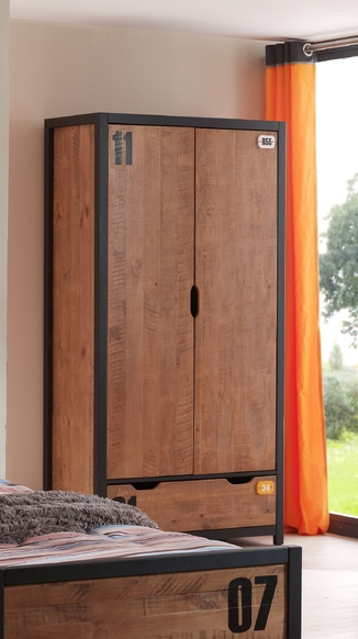 Schrank Alex