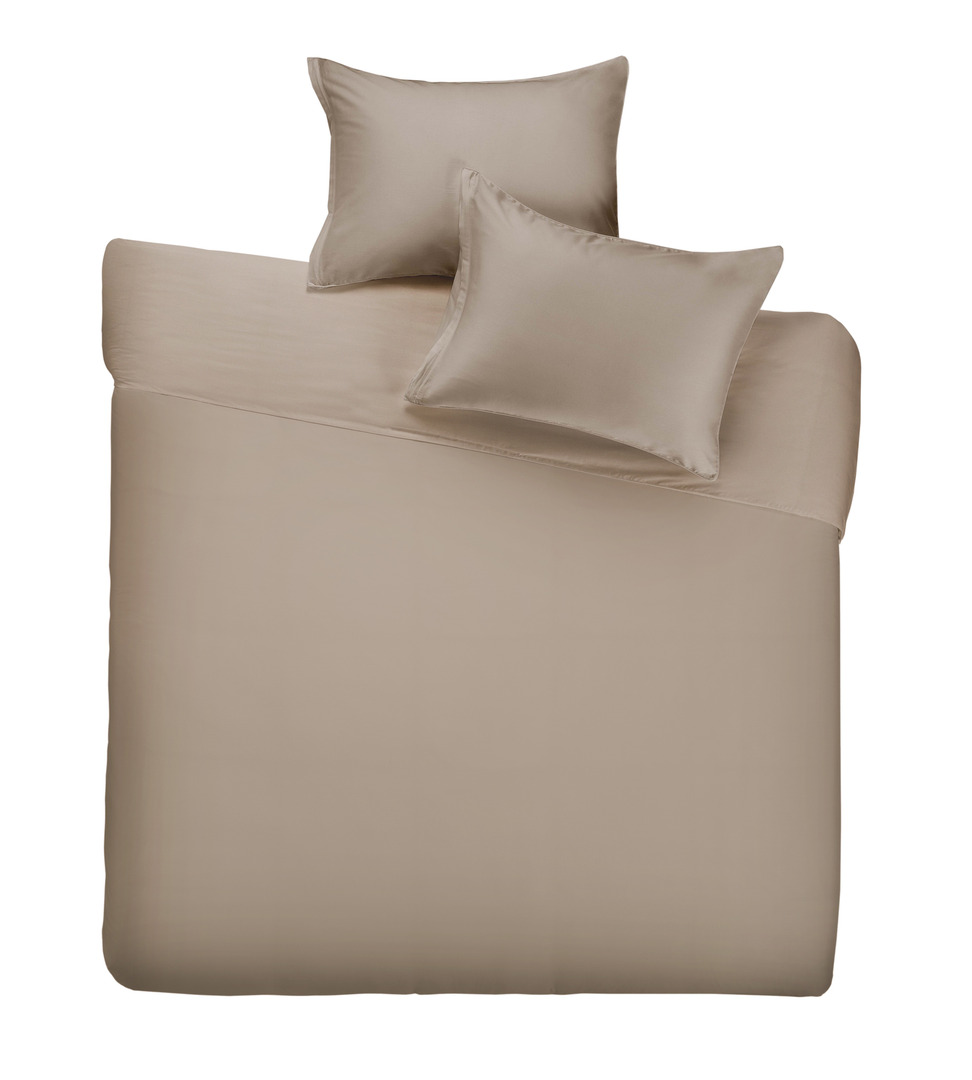 completo da letto Uni Satin