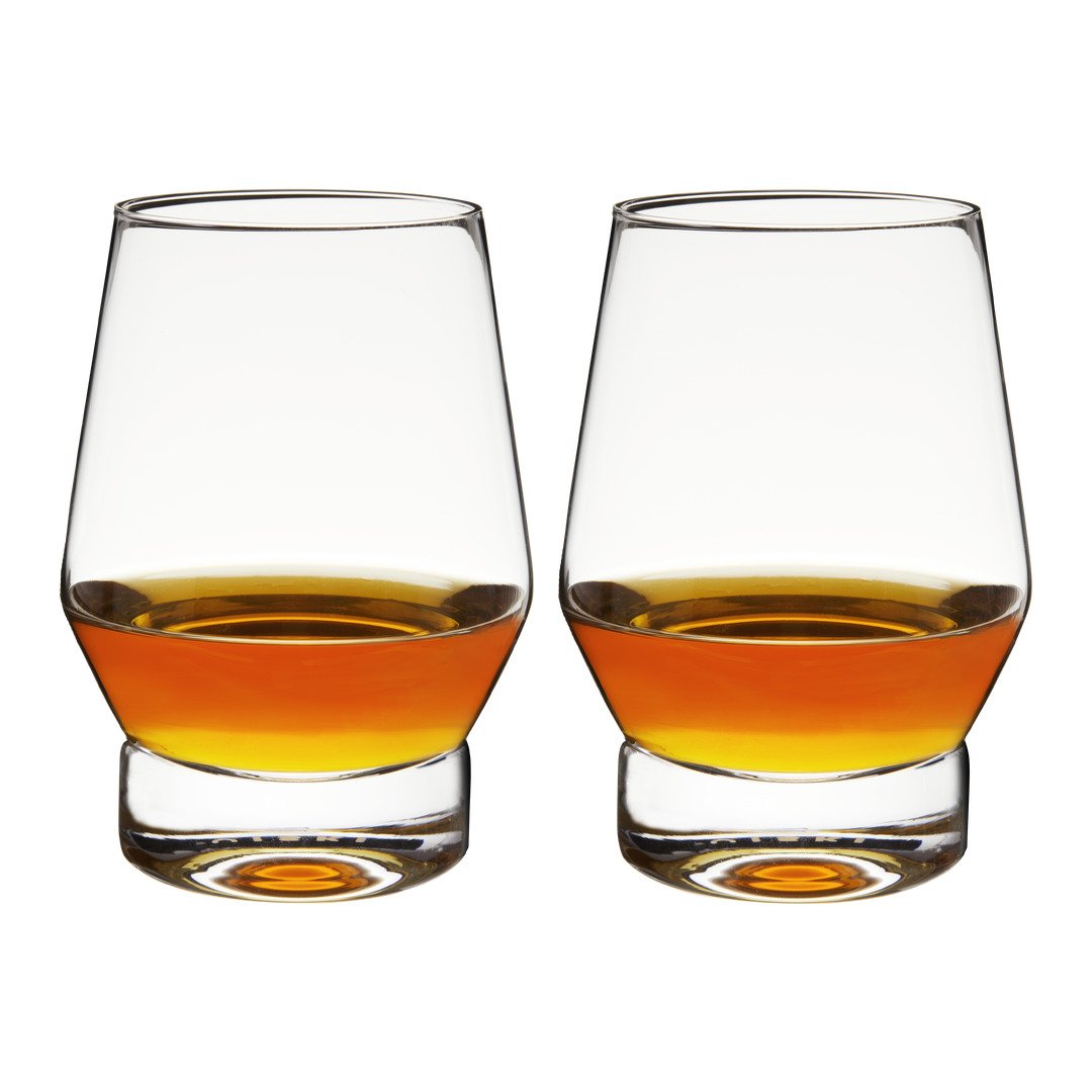 Whiskey-Set Raye