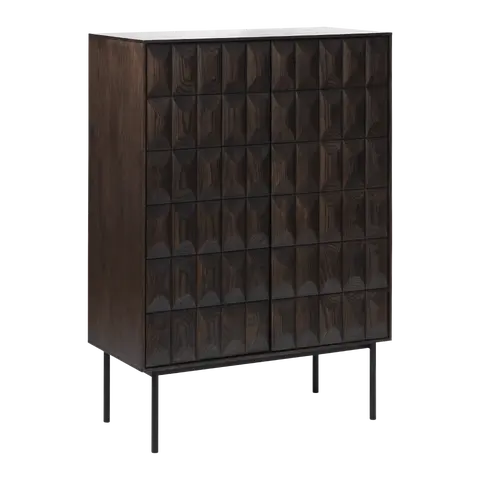 commode Latina