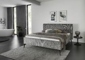Bett Riva