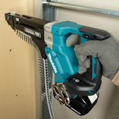 visseuse à chargeur DFR551Z