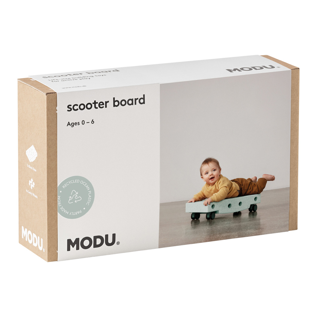 planche à roulettes Scooter