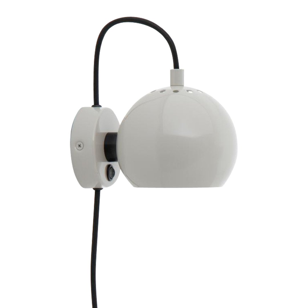 Wandleuchte Ball