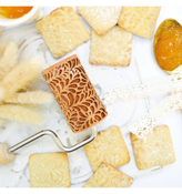 mattarello con incisioni Baking