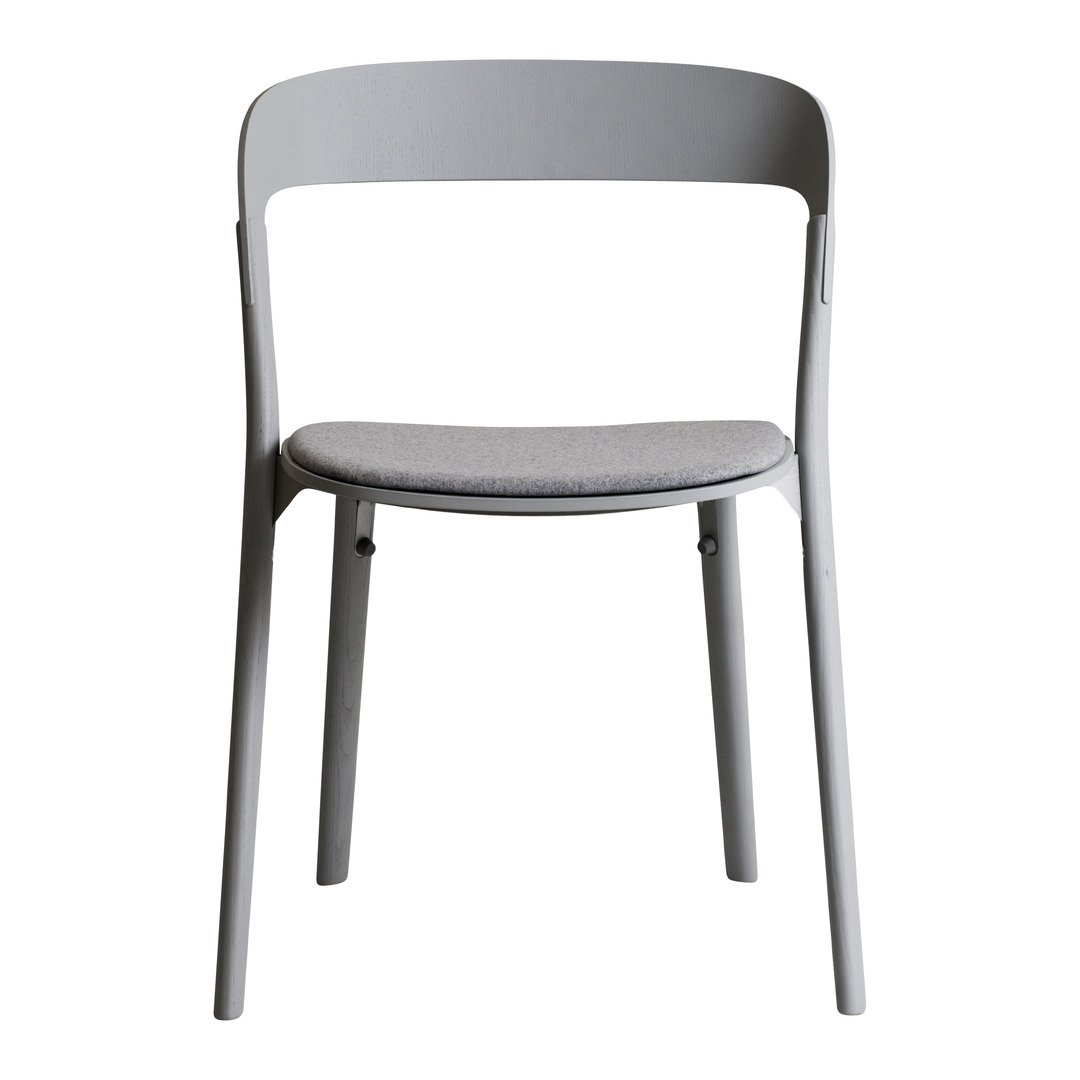 chaise Pila