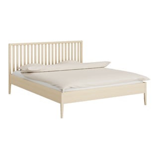 Bett Zaira