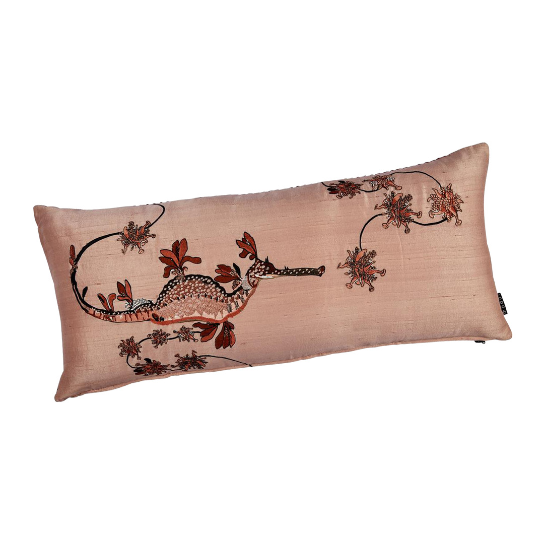 Zierkissenhülle Embroidered Blooming Seadragon