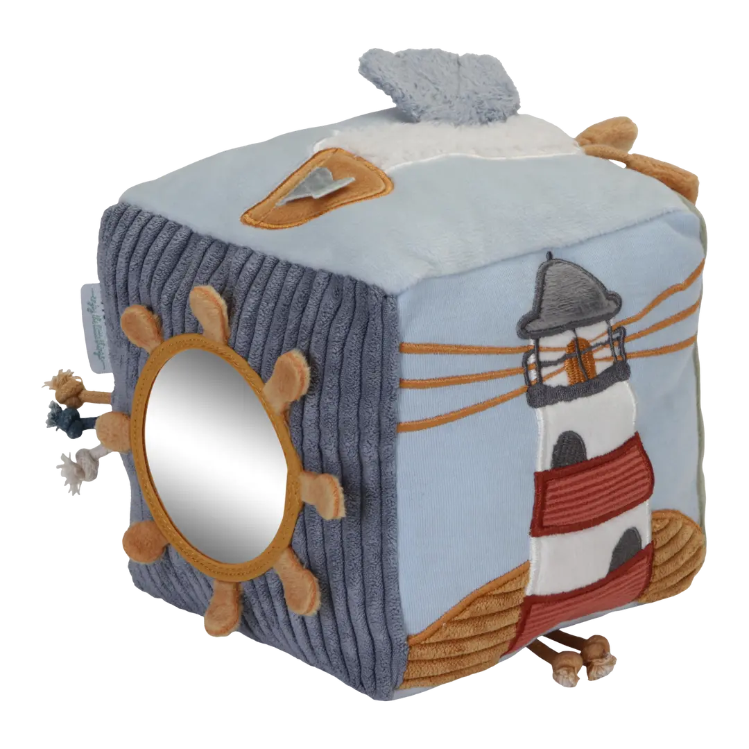 Spielzeug Activity Cube