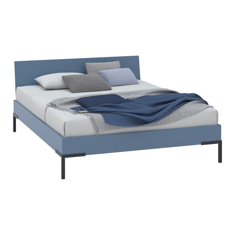 Bett Genua