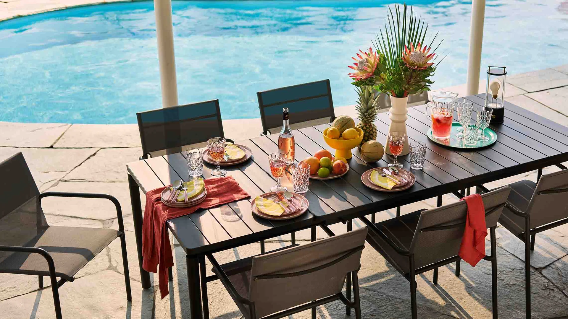 Inspiheader-Poolparty23-desktop.jpg